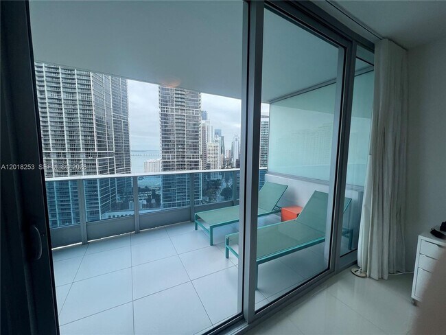 Foto del edificio - 200 Biscayne Blvd Way