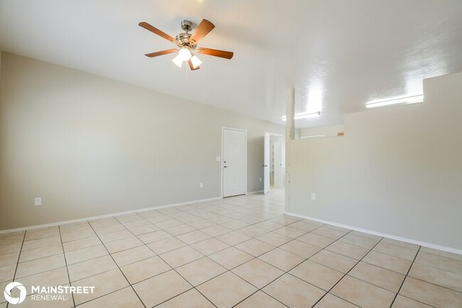 Building Photo - 6314 S Cardinal Ave