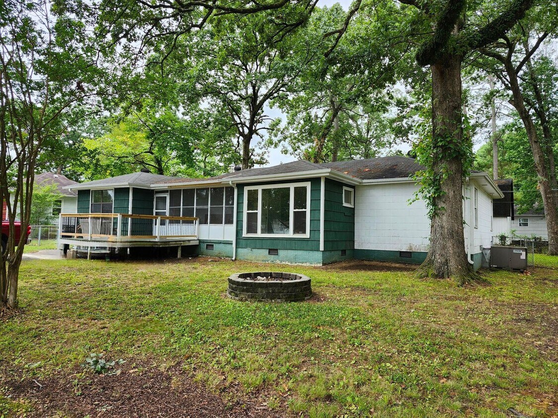 Coming In October - 4 bedroom 2 bath home... - Coming In October -  4 bedroom 2 bath home...