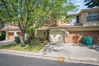 Building Photo - 1574 Calais Ct