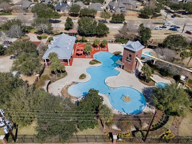 Foto del edificio - 5902 Chatham Cove