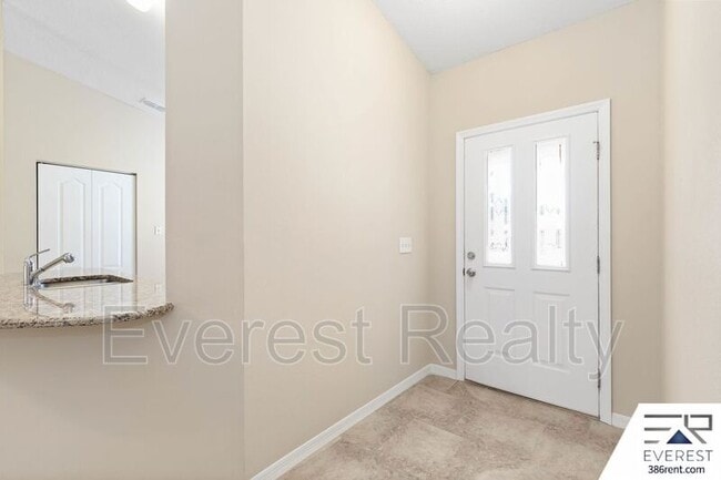 Building Photo - 10 Richel Pl