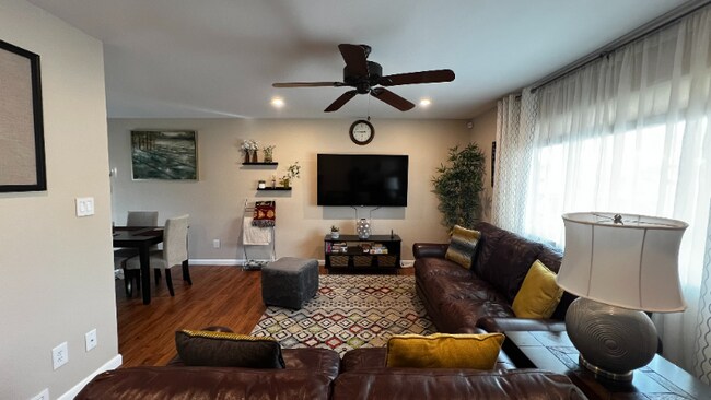 Building Photo - 630 Bridger Dr