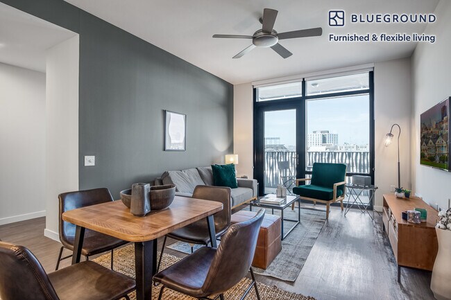 Foto del edificio - 690 Long Bridge St