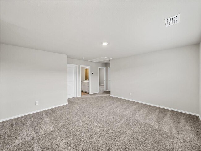 Building Photo - 4807 Hunter Hurst Dr
