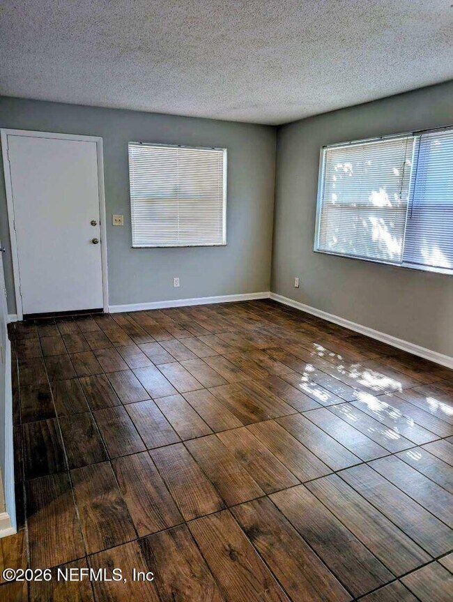 Foto del edificio - 408 13th Ave N