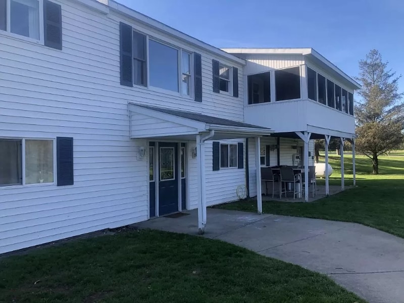 Foto principal - 141 Fisher Settlement Rd