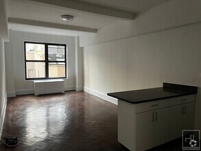 Building Photo - WEST 73 STREET