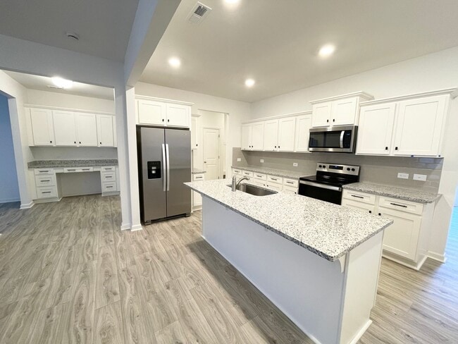 Building Photo - 1406 Stork Dr