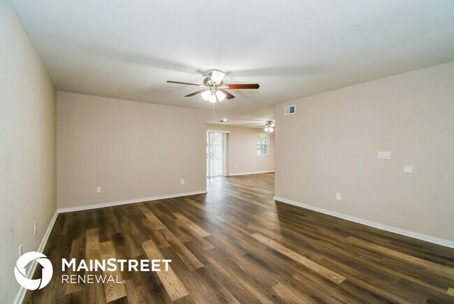 Foto del edificio - 1349 Eagle Cove Rd N