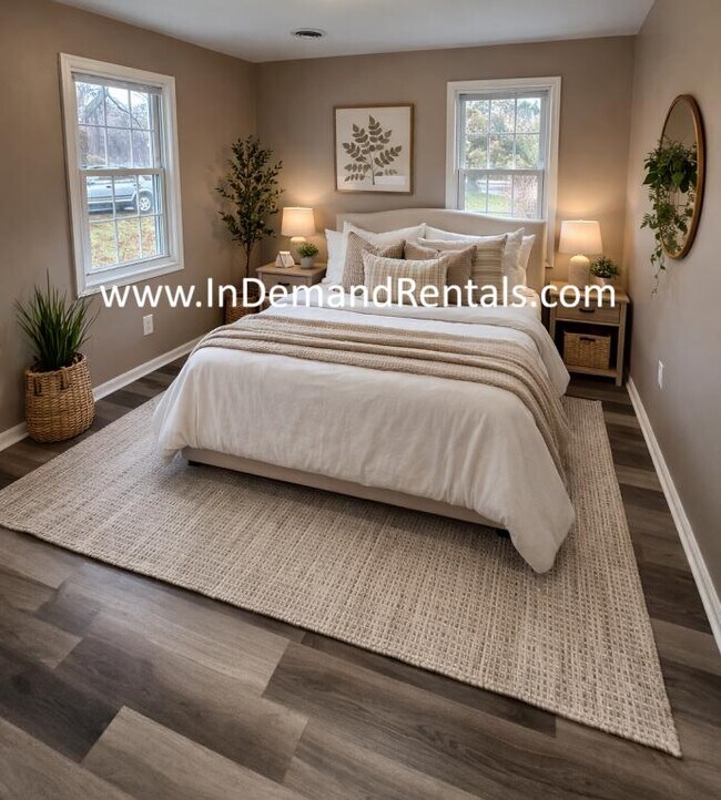 Foto del edificio - 325 Malaga Park Dr