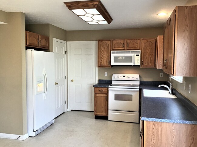 Foto del edificio - 233 Saddle Creek Ln