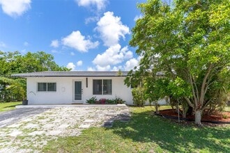 Building Photo - 10851 SW 152nd St