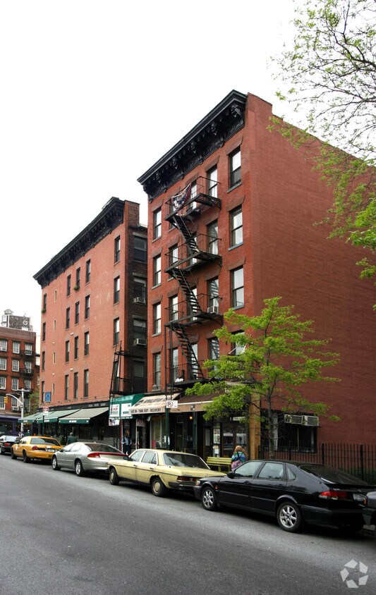 Foto del edificio - 78 E First St