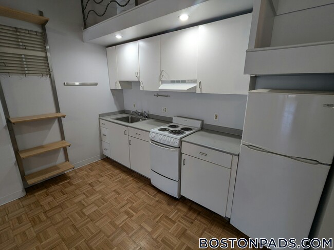 Foto del edificio - 61 Brookline Ave