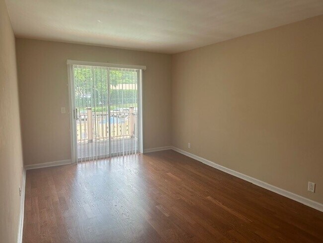 Foto del edificio - 1 Bedroom Condo