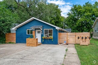 Building Photo - 1628 17th Ave N
