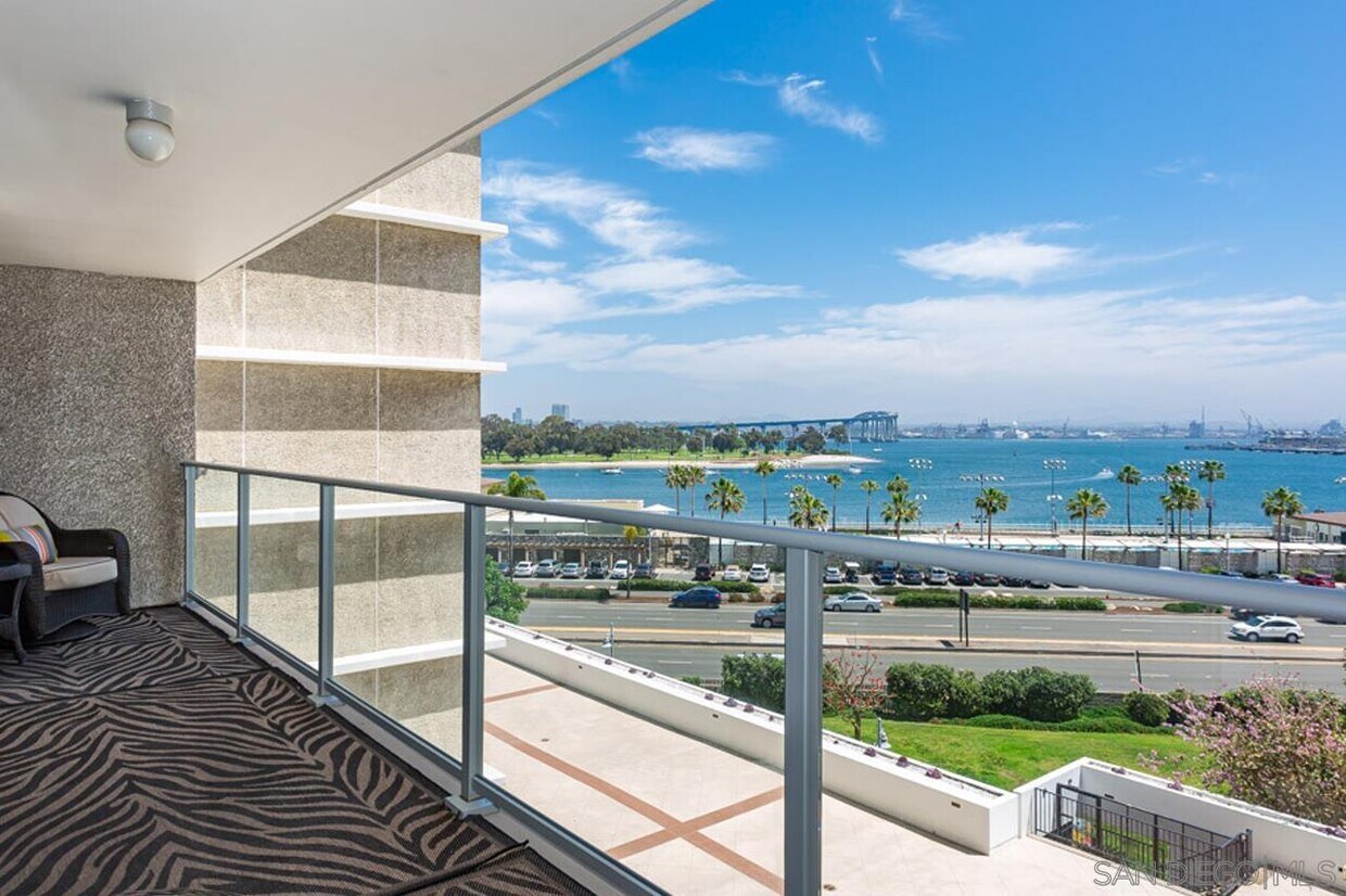 1820 Avenida Del Mundo Unit 405, Coronado, CA 92118 Condo for Rent in