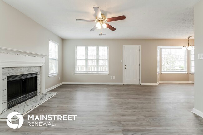 Building Photo - 2611 Star Ln