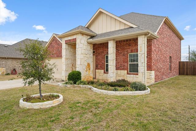 Building Photo - 516 Clearlake Dr