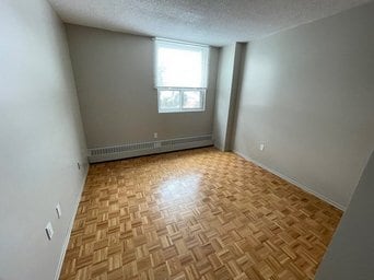 Building Photo - Parkview Apartments