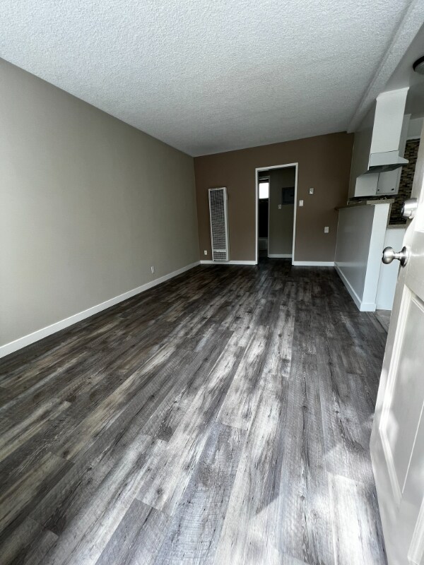 Foto del edificio - 5323 Ruby St