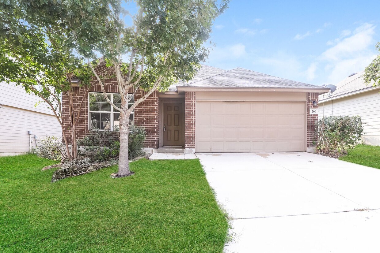 Primary Photo - 4 bedroom - Open Floor plan - Move in ready