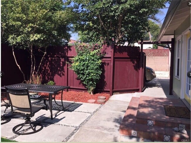 Foto del edificio - 3577 Gundry Ave