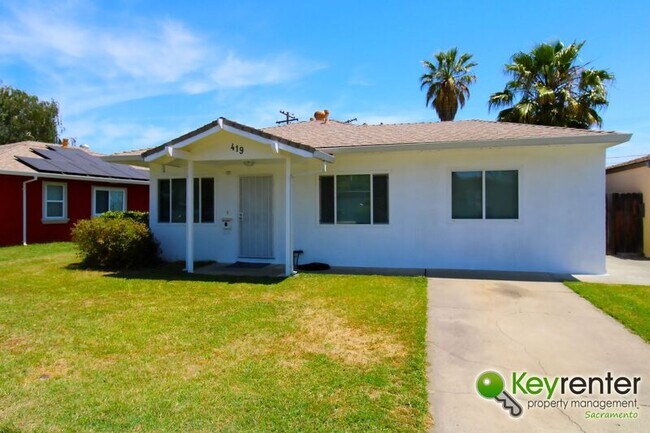 Foto del edificio - 419 Chaparral Way