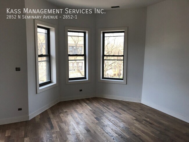 Foto del edificio - 2852 N Seminary Ave