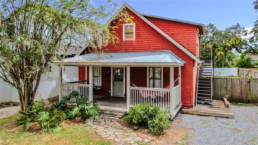 Foto principal - 1826 Park Lake St