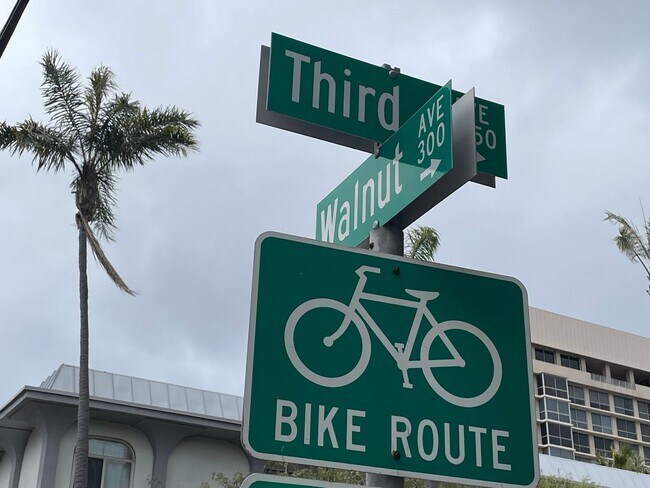 Foto del edificio - Cozy Apartment Close to Downtown