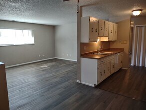 Building Photo - 188 Bonnymede Rd
