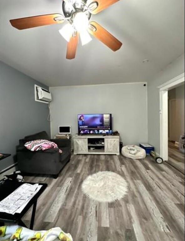 Foto del edificio - 9127 Newkirk Ave