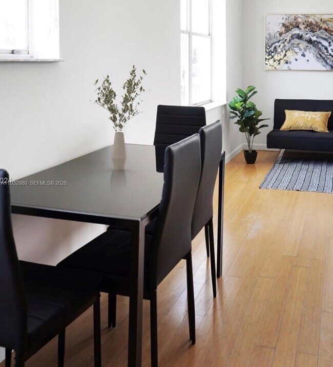 Foto del edificio - 1502 Jefferson Ave