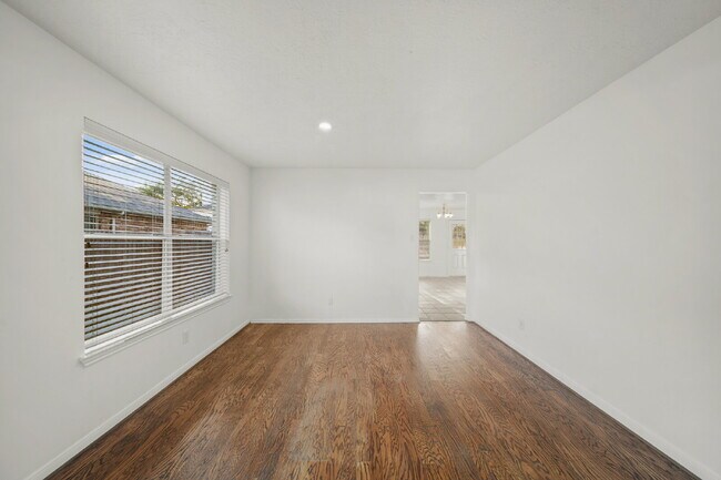 Foto del edificio - Spacious 4-bedroom in Pearland ISD!