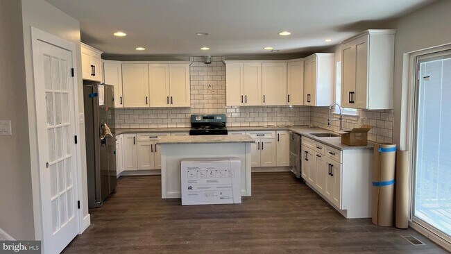 Foto del edificio - 116 Isabella Dr