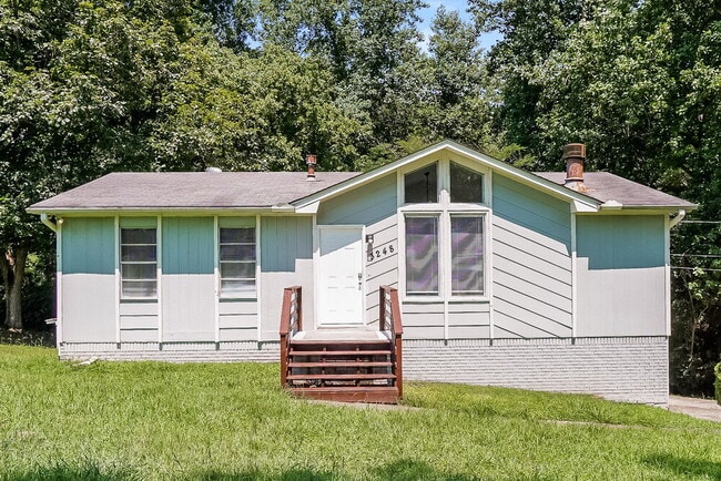 Building Photo - 3248 Larabee Ln