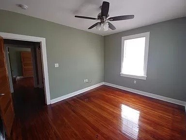 Foto del edificio - For Rent