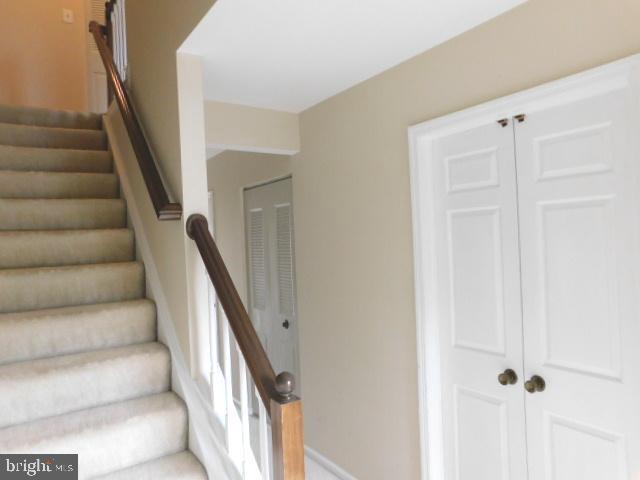 Foto del edificio - 3729 Foxfield Ln