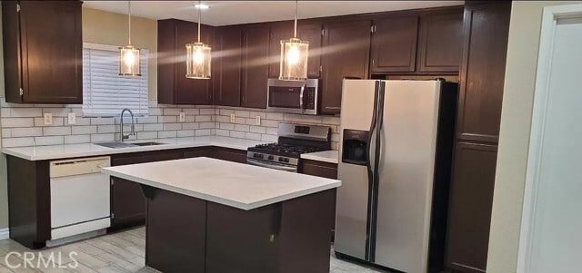 Foto del edificio - 1110 Birch Ln
