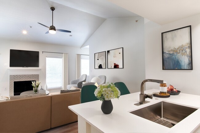 Building Photo - Legacy Estates Frisco