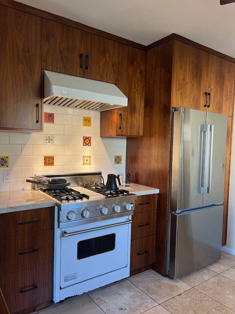 Foto del edificio - 947 E 68th St