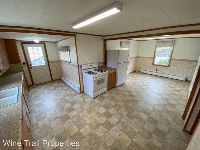 Building Photo - 3 br, 2 bath House - 3112 State Route 14
