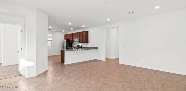 Building Photo - 7093 W Muirwood Ln