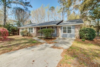 Building Photo - 1860 Piper Dr