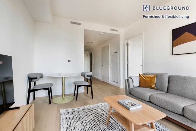 Foto del edificio - 243 W 28th St