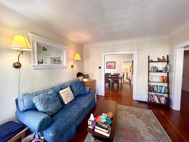 Building Photo - 99 Kidder Ave