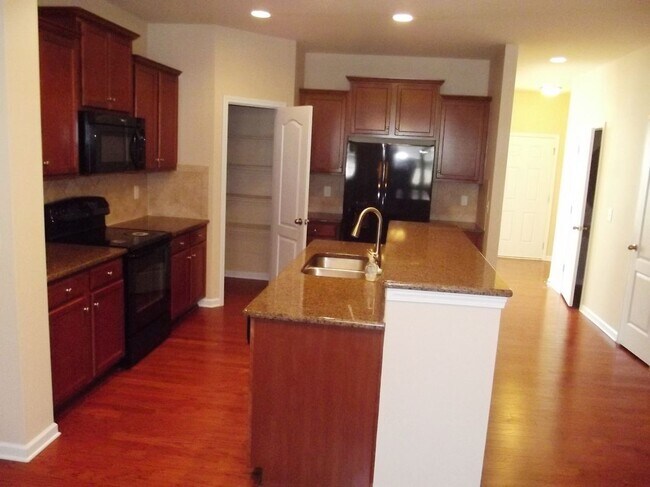 Foto del edificio - 9982 Evergreen Terrace Drive
