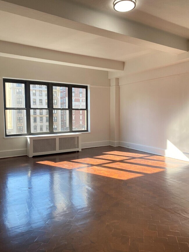 Foto del edificio - 160 W 73rd St